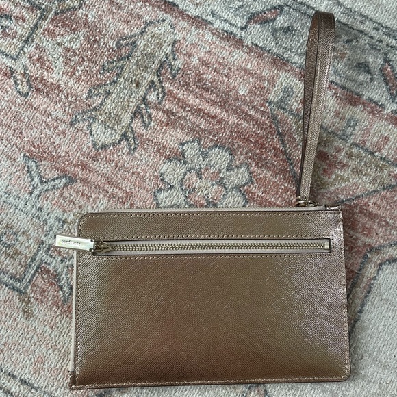 Kate Spade Wristlet - Picture 6 of 6